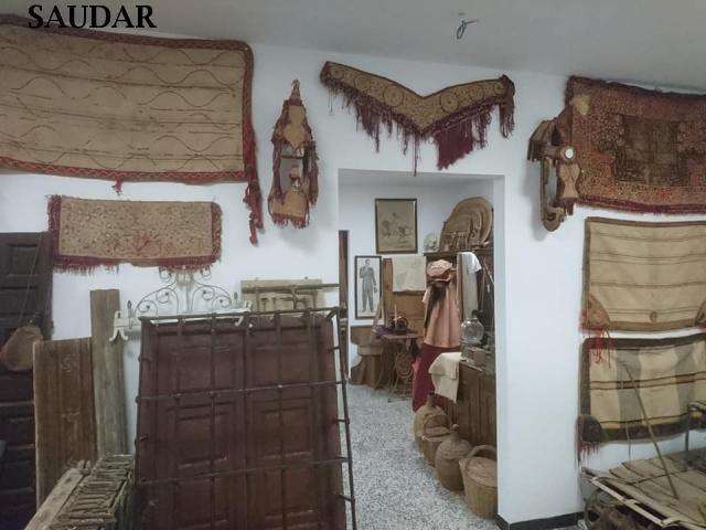 LA ASOCIACIN CULTURAL SAUDAR DONA AL AYUNTAMIENTO DE JDAR LAS PIEZAS DEL MUSEO DE JDAR. - LA ASOCIACIN CULTURAL SAUDAR DONA AL AYUNTAMIENTO DE JDAR LAS PIEZAS DEL MUSEO DE JDAR.. 