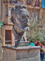 EDIFICIOS Y ESPACIOS SINGULARES - . Busto de Unamuno de Jdar