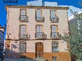 EDIFICIOS Y ESPACIOS SINGULARES - . 